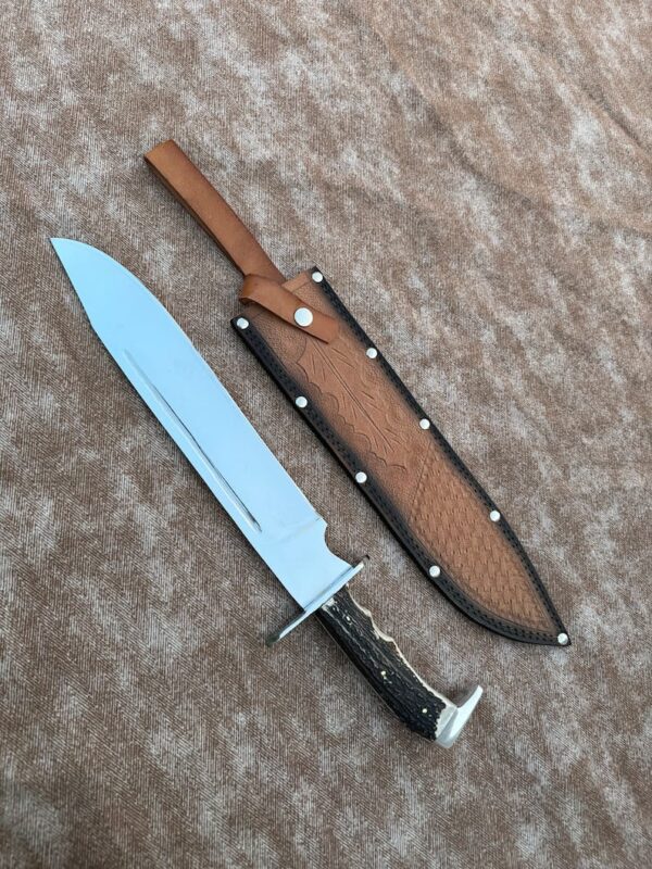 Handmade D2 Tool Steel Hunting Bowie Knife with Stag Horn Handle - Image 2