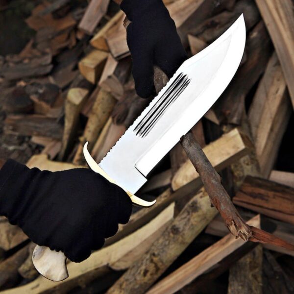 Handmade D2 Steel Hunting Bowie Knife With Camle Bone Handle - Image 3