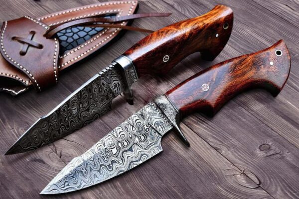 Handmade Damascus Steel Forged Hunting Camping Knife - Image 5