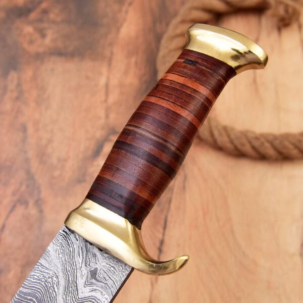 Handmade Damascus Steel Hunting Knife With leather Handle - Image 8