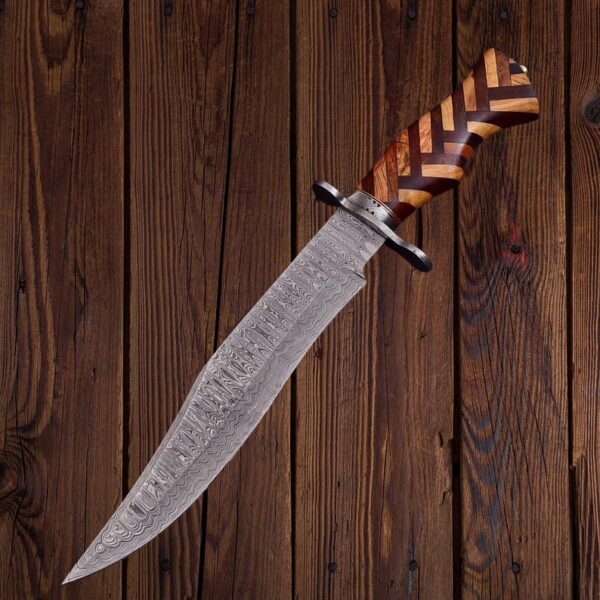 17"Handmade Damascus Steel Hunting Bowie Knife with Wood Handle - Image 5