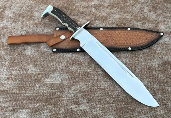 Handmade D2 Tool Steel Hunting Bowie Knife with Stag Horn Handle - Image 5